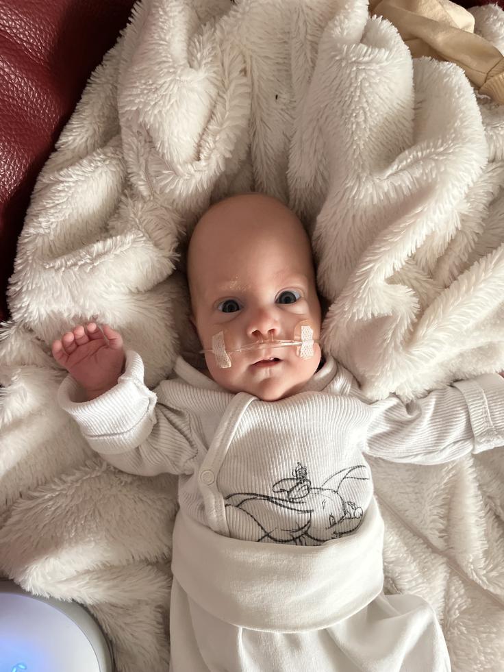 Niko je bil iz bolnišnice odpuščen z dodatkom kisika. | Foto: Osebni arhiv Gaje Ribič