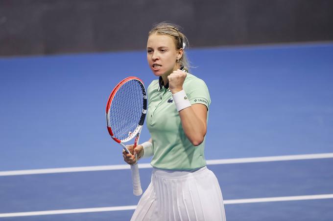 Anett Kontaveit je zmagovalka turnirja WTA 500 v Sankt Peterburgu.  | Foto: Guliverimage/Vladimir Fedorenko