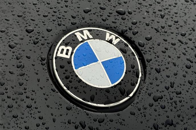BMW, logo | Skupno število zna biti še bistveno višje, saj naj bi odpoklic zajemal tudi Azijo in druge evropske države, navaja DPA. | Foto Guliverimage