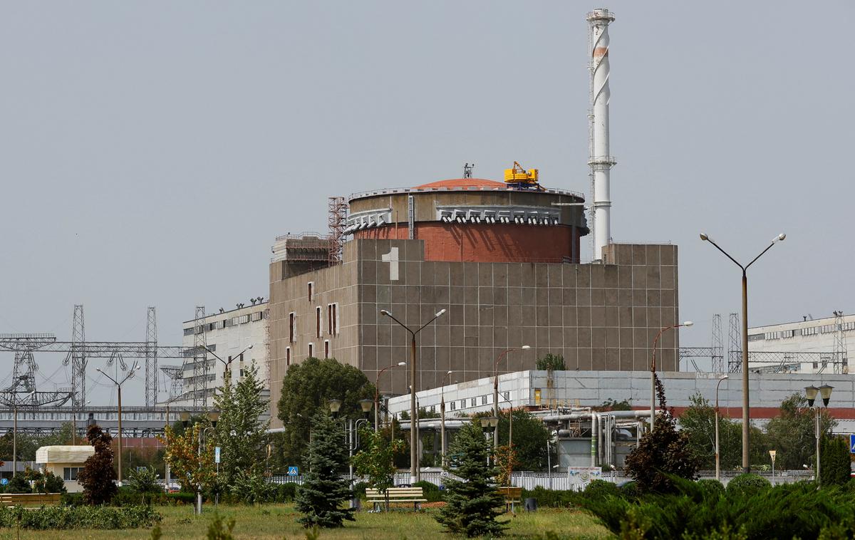 Jedrska elektrarna Zaporožje | Pod vprašajem je ohlajanje jeder reaktorjev in jedrskih odpadkov v Zaporožju, kar bi lahko vodilo v jedrsko nesrečo. | Foto Reuters