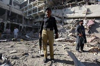 V Pakistanu že 16 žrtev napada na hotel