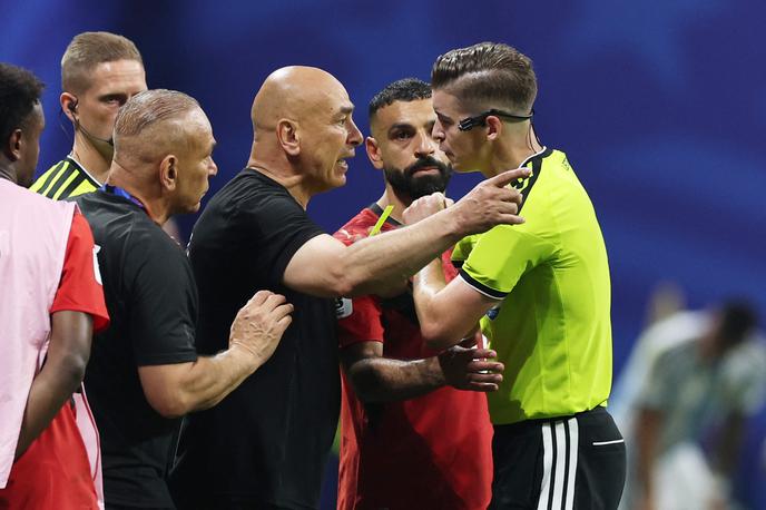 Egipt Argentina | Selektor Egipta Hossam Hassan je bil nezadovoljen s sojenjem Francoza. | Foto Reuters