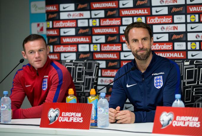 Wayne Rooney in Gareth Southgate na novinarski konferenci v Ljubljani. | Foto: Vid Ponikvar