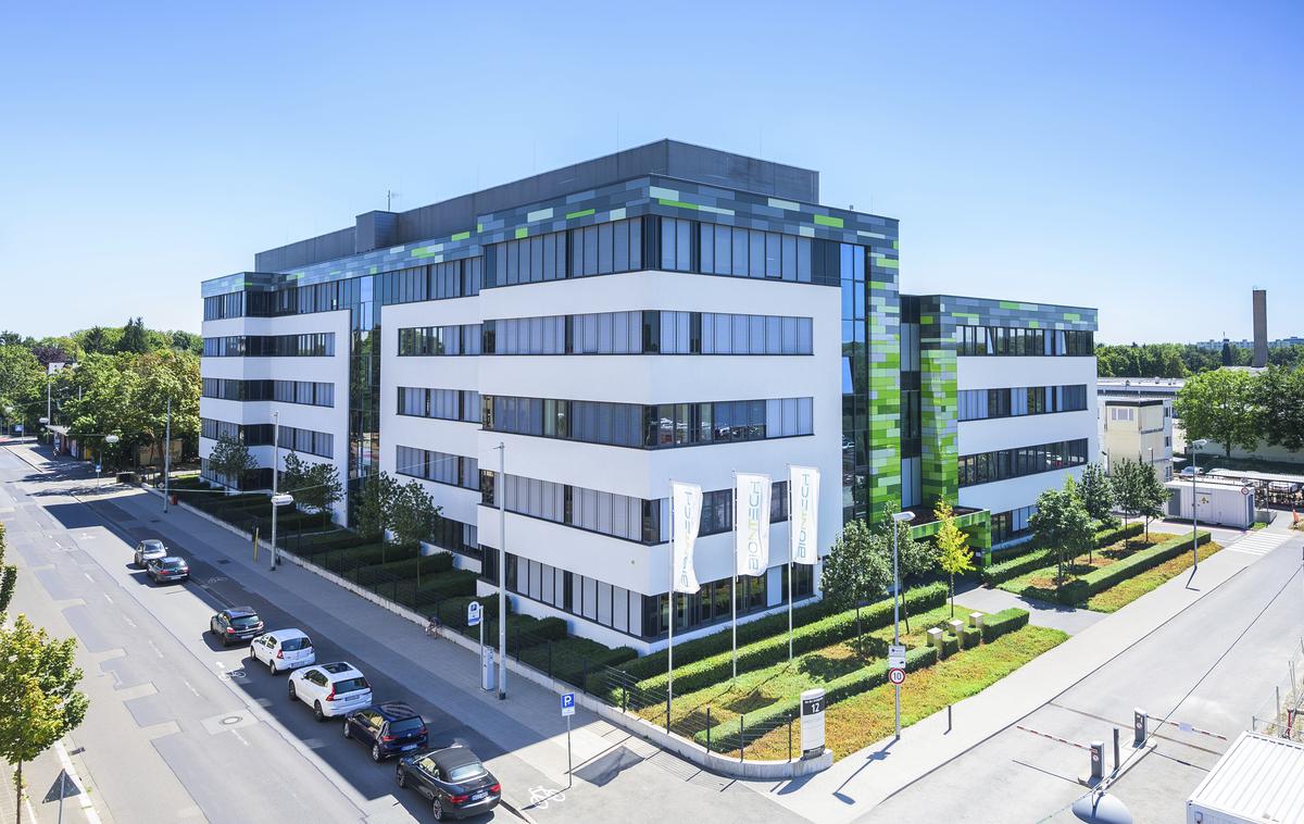 BioNTech v Mainzu | Leta 2022 je imel BioNTech 9,4 milijarde evrov čistega dobička, lani pa le še nekaj več kot 930 milijonov evrov. | Foto Guliverimage