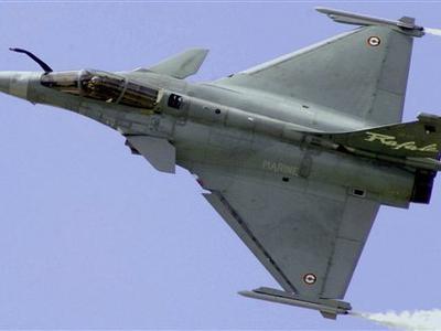 Ukrajina bo od Francije kupila bojna letala Rafale in sisteme zračne obrambe