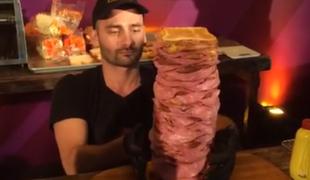 V New Yorku sestavili najvišji sendvič na svetu