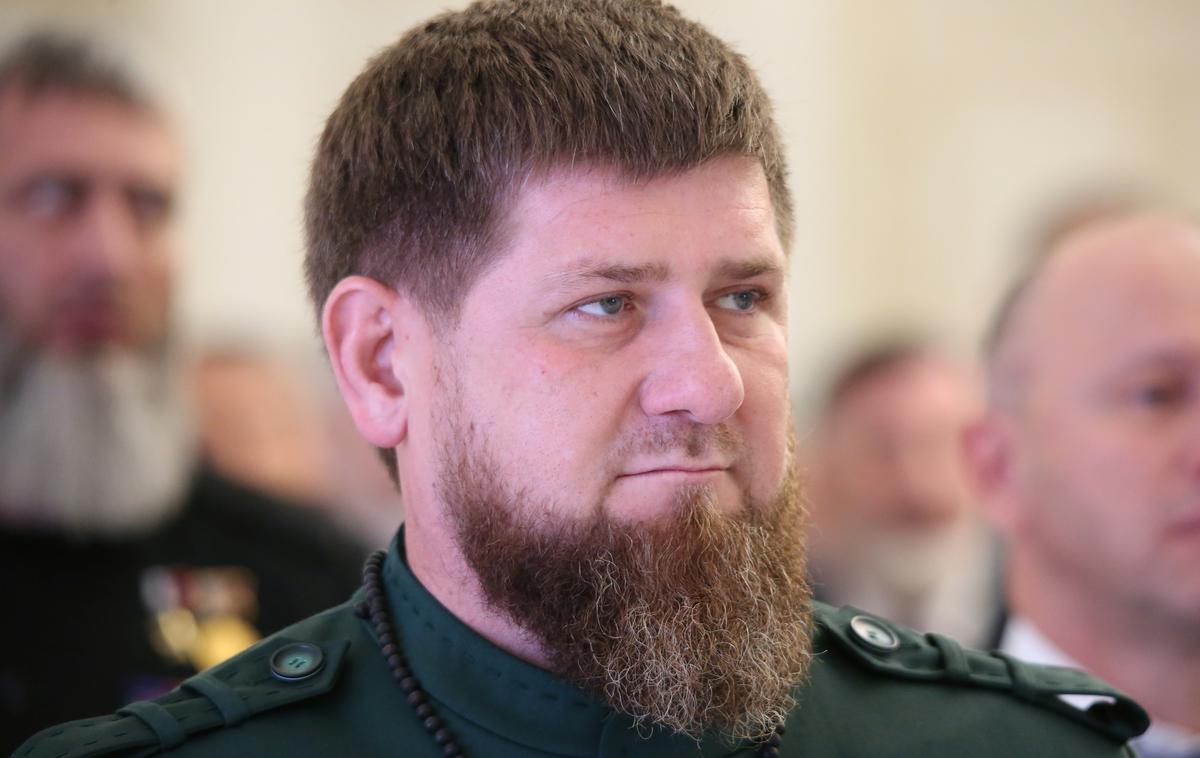 Ramzan Kadirov | Prokremeljski čečenski predsednik Ramzan Kadirov je v pomoč ruskim silam v Ukrajino napotil deset tisoč svojih vojakov. | Foto Reuters