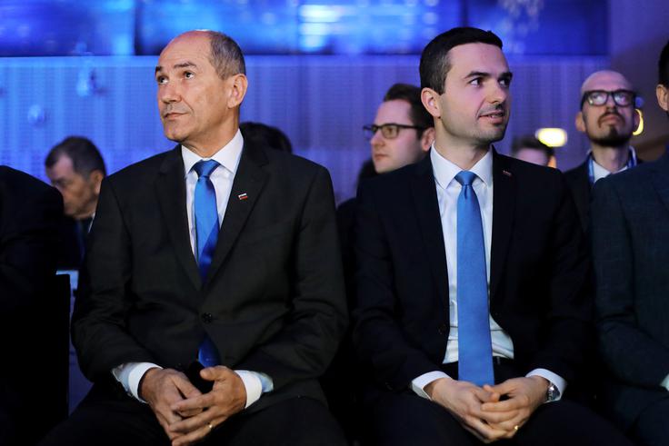 Današnjega foruma SBC na Brdu pri Kranju sta se udeležila tudi Janez Janša in Matej Tonin. | Foto: STA ,