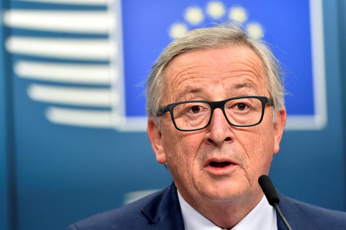 Kot je dejal Juncker v jutranji oddaji ZDF, ni smiselno spraševati ljudi, kaj mislijo, potem pa ignorirati njihovega mnenja. "Ljudje to želijo, mi bomo to naredili," je še poudaril. | Foto: Reuters