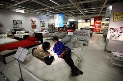 V Ikeinih posteljah bodo stregli zajtrk