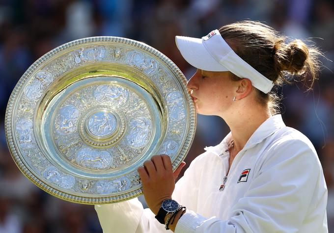 Čehinja je postala še osma različna zmagovalka Wimbledona v zadnjih osmih letih. | Foto: Reuters
