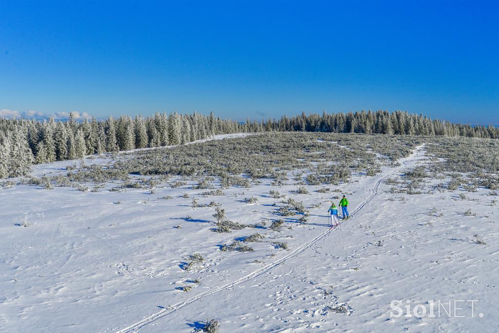 Lovrenška jezera_turno smučanje_Pohorje_Slovenija_Jurij Pivka_no logo_1200