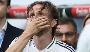 V Madridu tekle solze, Luka Modrić in Carlo Ancelotti sta se poslovila!