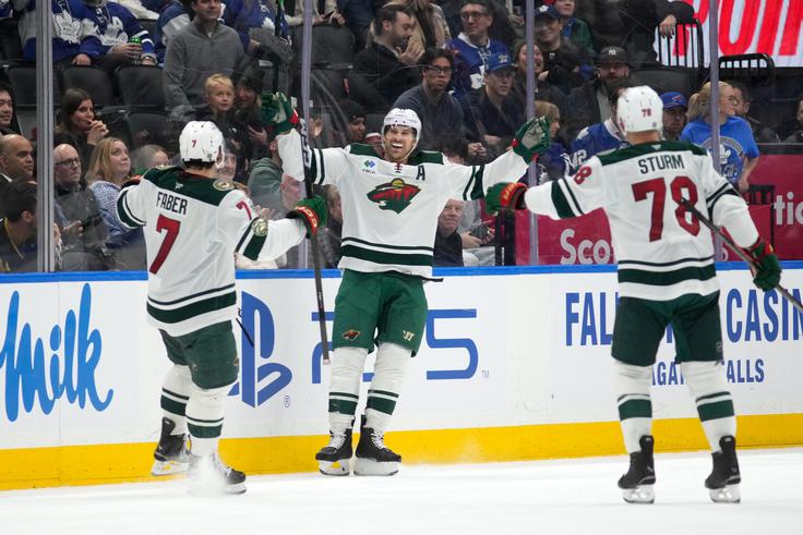 Marcus Foligno je prvič dosegel tri zadetke na eni tekmi. | Foto: Reuters