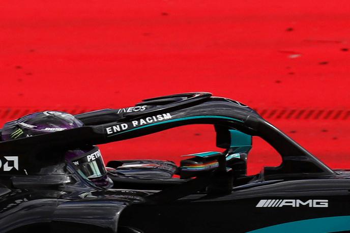Lewis Hamilton | Lewis Hamilton spet najhitrejši v Barceloni. | Foto Reuters