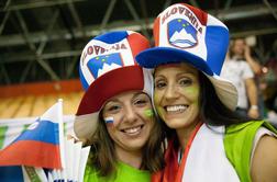 Mesto ni pomembno: Slovenci v Stožicah vedno ob 21. uri