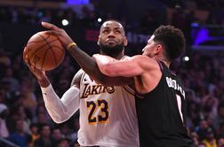 LeBron James kot vino, Milwaukee melje naprej #video