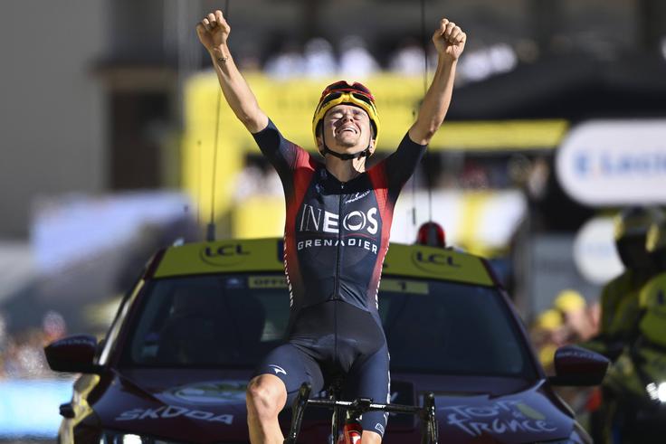 Tom Pidcock je slavil zmago, ko je Tour pred štirimi leti nazadnje zavil na Alpe d'Huez. | Foto: Guliverimage