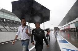 Nedeljska dirka formule 1 ogrožena, Suzuki grozi tajfun