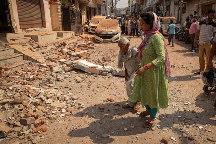 Posledice pakistanskega napada na Indijo. | Foto Reuters