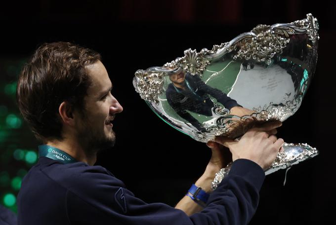 Odločilno drugo zmago za naslov prvaka je prispeval Danil Medvedjev. | Foto: Reuters
