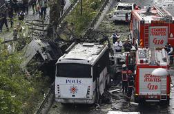 V bombnem napadu v Istanbulu najmanj enajst mrtvih #video