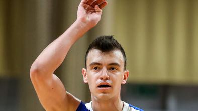 Šiško in Dragić nasmejana, Prepelič ostal brez tekme