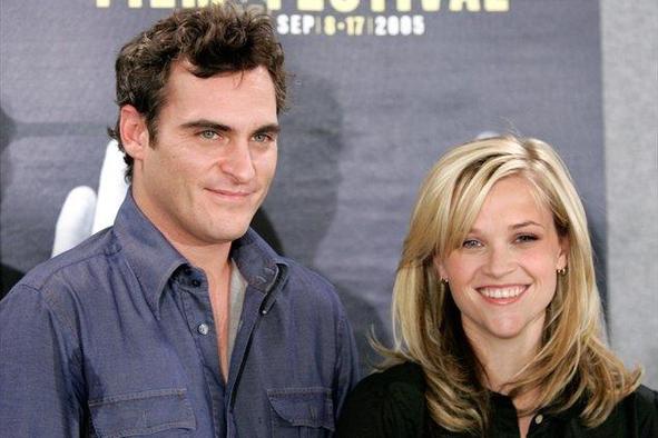 Reese Witherspoon spet skupaj z Joaquinom Phoenixom