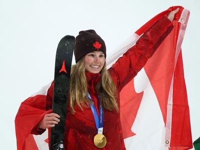 Eileen Gu premagana, zlata kolajna Megan Oldham