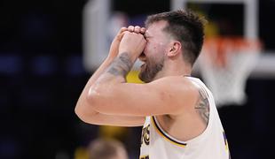 NBA priznala: sodniki oškodovali Luko Dončića in Lakerse