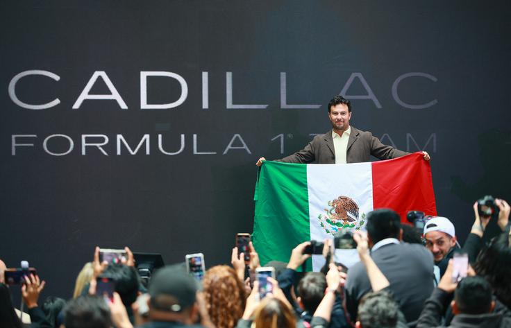 Sergio Perez in Cadillac sta sodelovanje oznanila tudi na novinarski konferenci v Ciudad de Mexicu. | Foto: Reuters
