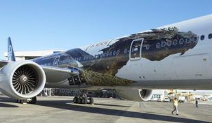 Zmaj Smaug na trupu letala družbe Air New Zealand