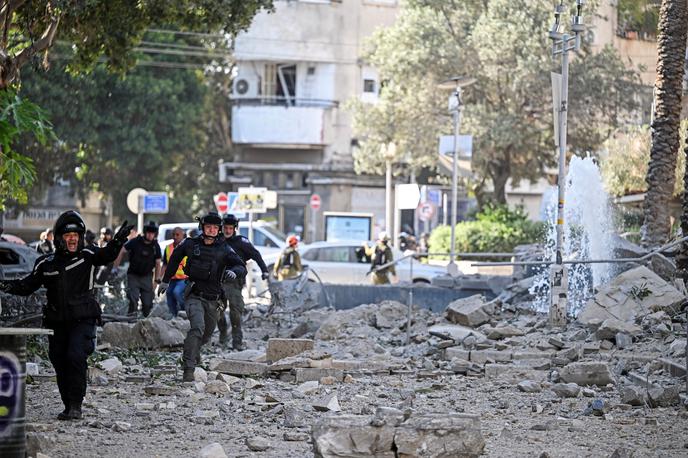 Iran, napad, Izrael, Iran napadel Izrael | Medsebojni napadi med Iranom in Izraelom se nadaljujejo. | Foto Reuters