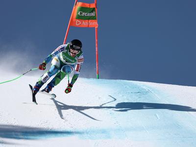 Ilka Štuhec na smuku zaostala za najboljšimi, Švicarka do svoje šeste zmage