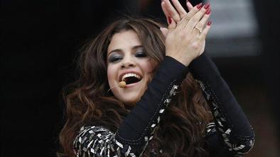 Selena premagala Jay Z-ja