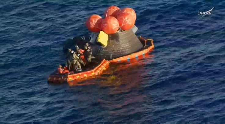 "To je začetek nove dobe človeškega raziskovanja vesolja," je po pristanku sporočila Nasa.  | Foto: Reuters