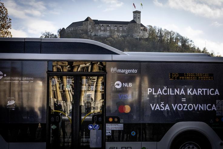 Dodatni način plačevanja je primeren predvsem za občasne uporabnike ljubljanskega javnega mestnega in primestnega potniškega prometa. | Foto: Ana Kovač