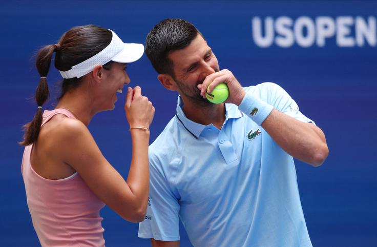 Novak Đoković in Olga Danilović sta združila moči v mešanih dvojicah. | Foto: Reuters