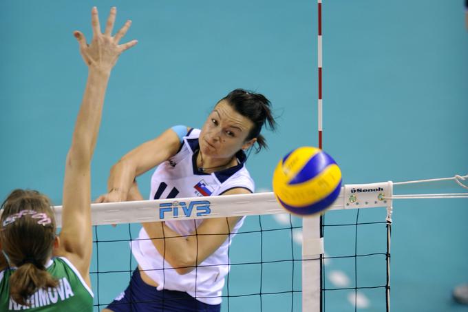 Reprezentanca ni ravno tema, ob kateri se Tina smeji. | Foto: FIVB