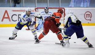 Za Olimpijo in Jesenice usoden šesti gol