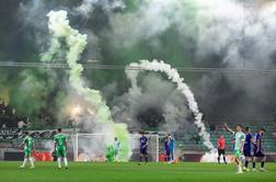 Žaljivke in bakle, navijači svoj klub spet stali več tisoč evrov