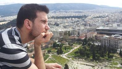 Borisa v Atene pregnalo negativno ozračje v Sloveniji