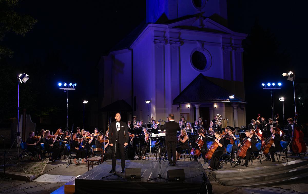 Praznična operna noč 2023