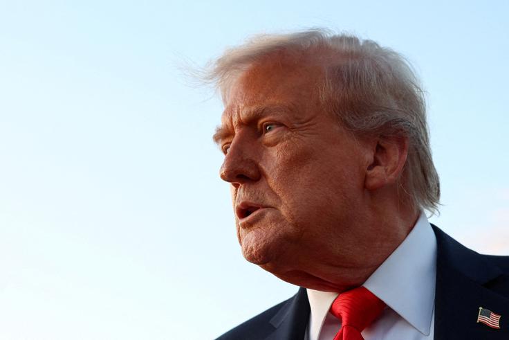 GEC, ki je usklajeval mednarodni boj proti dezinformacijam, je pod Trumpovo administracijo dokončno prenehal delovati. James Rubin opozarja, da to odpira prostor za vpliv Rusije in Kitajske. | Foto: Reuters