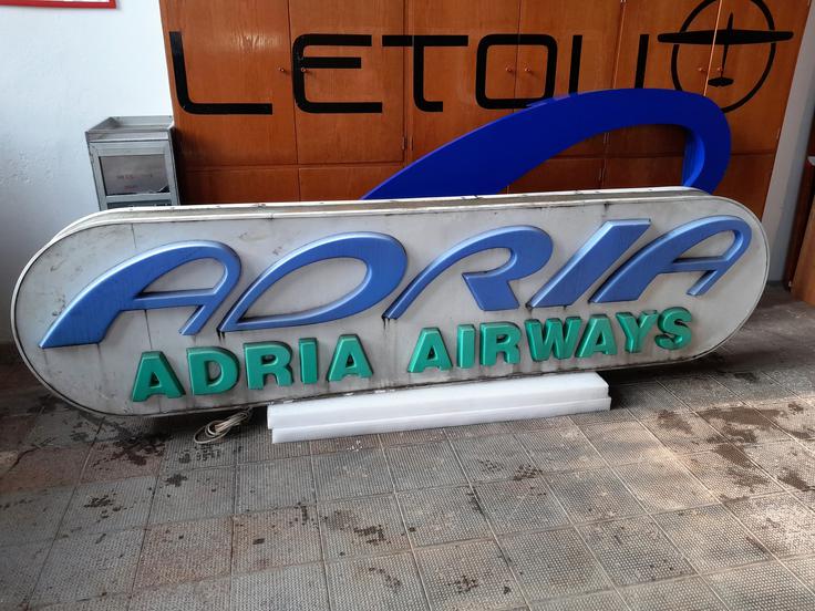 "Če bi bila Adria Airways, je vprašanje, ali bi nam zavarovalnice sploh dovolile leteti na tako območje," pravi nekdanji vodja oddelka za podporo letenja v Adrii Airways Zdenko Bašan. | Foto: Aeroklub Letov