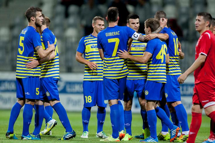 Koper, takrat še z vzdevkom kanarčki, je pred tremi leti poskrbel za tri zaporedne evropske zmage. | Foto: Urban Urbanc/Sportida