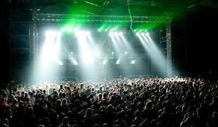 Dj Tiësto "raztrelil" gospodarsko razstavišče