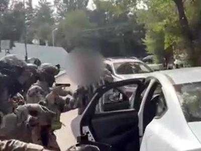Aretirali Gruzijca, ki naj bi skušal prodati jedrski material #video
