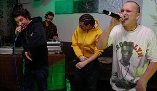 Uživati življenje s hip-hop kolektivom T-Set