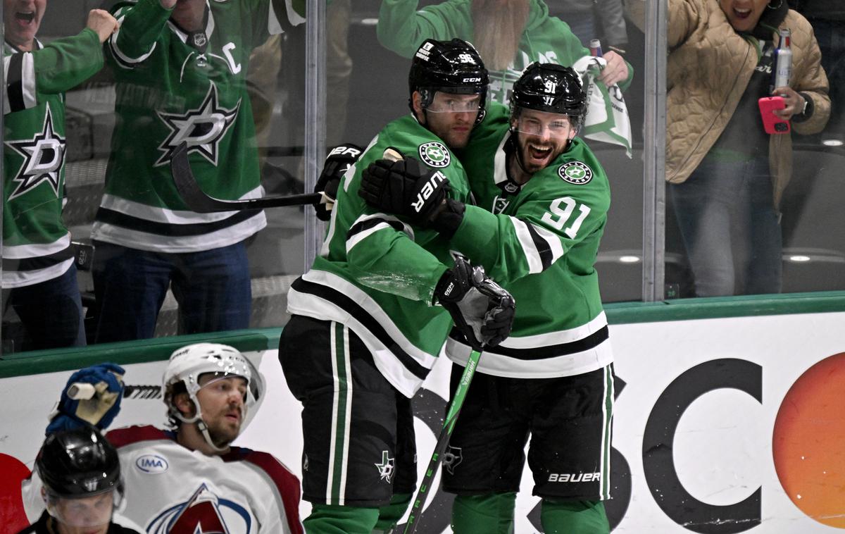 Dallas Stars | Mikko Rantanen (levo) je junak preobrata Dallasa in napredovanja v drugi krog končnice. | Foto Reuters